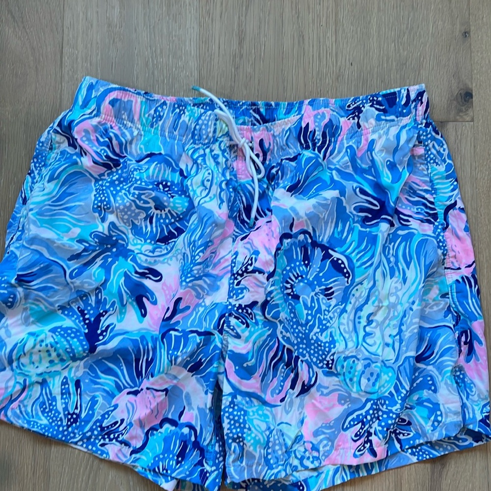 EUC Lilly Pulitzer men’s swim trunk extra extra large, XXL